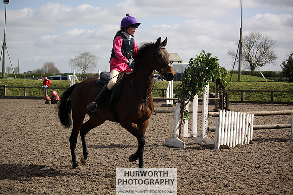 Hurworth Good Friday Show Cross 004