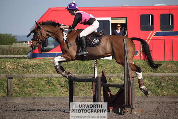 Hurworth Good Friday Show Cross 007