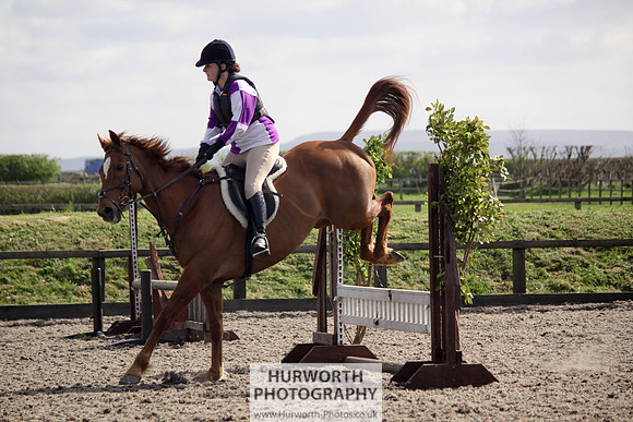 Hurworth Good Friday Show Cross 017