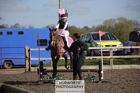 Hurworth Good Friday Show Cross 024