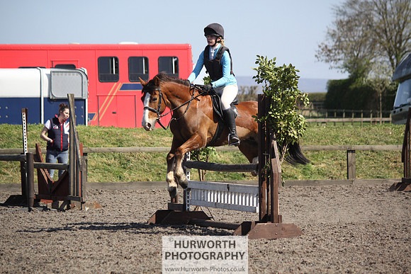 Hurworth Good Friday Show Cross 012