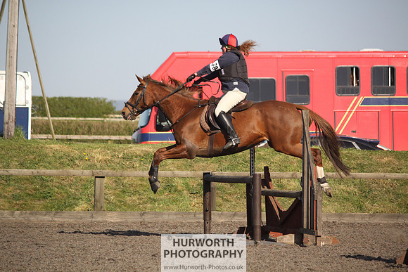Hurworth Good Friday Show Cross 043