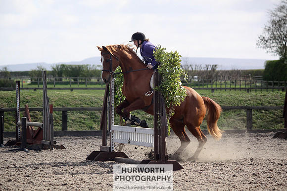 Hurworth Good Friday Show Cross 022