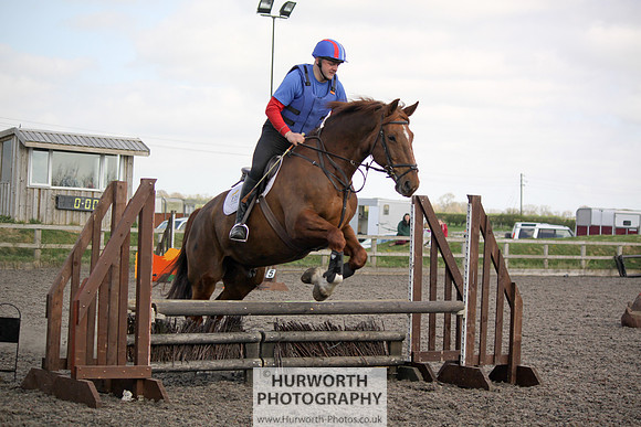 Hurworth Good Friday Show Cross 089