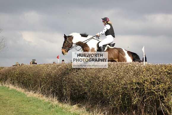 Hurworth Hunt Hedge Hop 024