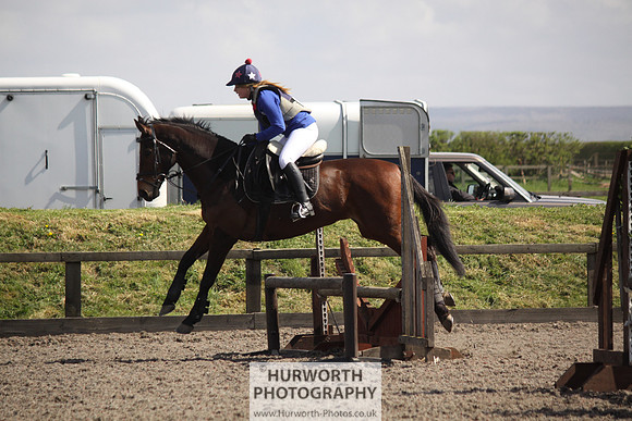 Hurworth Good Friday Show Cross 148