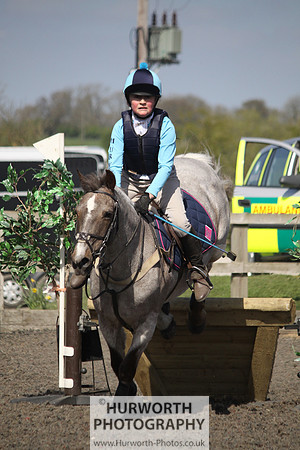 Hurworth Good Friday Show Cross 022