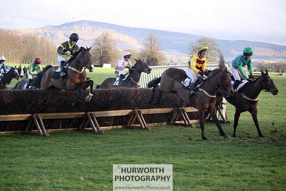 Hurworth Point to Point Maiden Div I 043