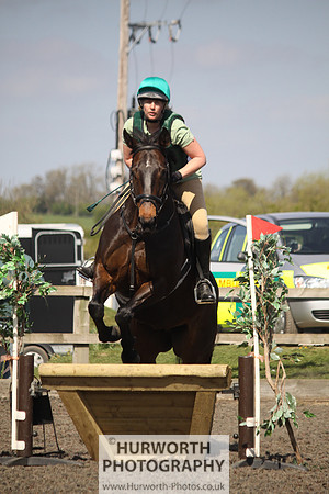 Hurworth Good Friday Show Cross 037