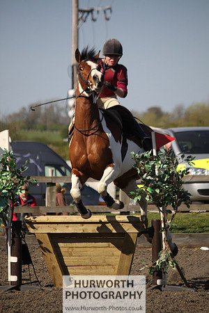 Hurworth Good Friday Show Cross 026