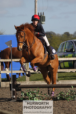 Hurworth Good Friday Show Cross 016