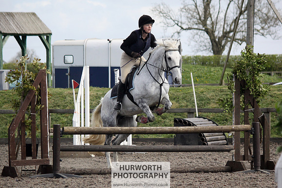 Hurworth Good Friday Show Cross 042