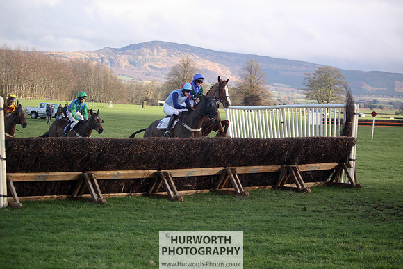 Hurworth Point to Point Maiden Div I 037