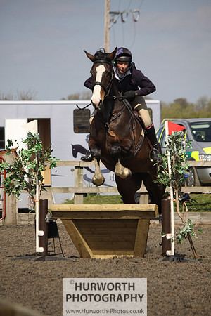 Hurworth Good Friday Show Cross 206