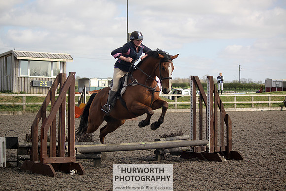 Hurworth Good Friday Show Cross 062