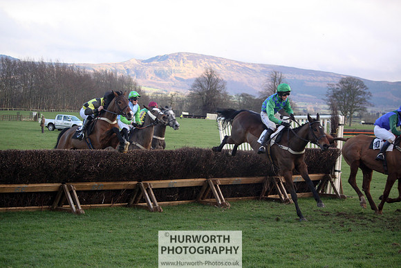 Hurworth Point to Point Maiden Div I 057