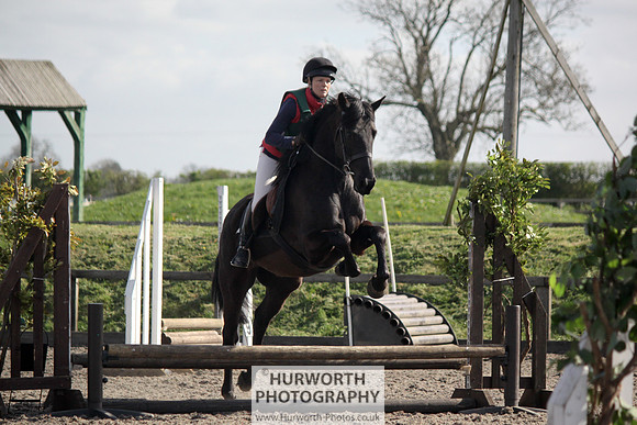 Hurworth Good Friday Show Cross 042