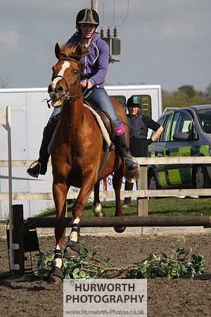 Hurworth Good Friday Show Cross 028