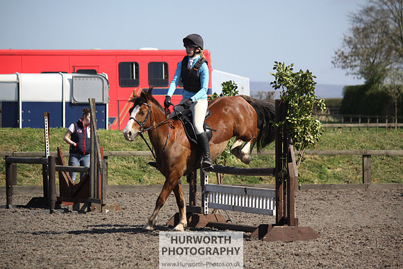 Hurworth Good Friday Show Cross 013
