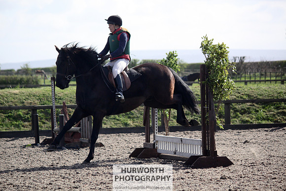 Hurworth Good Friday Show Cross 041