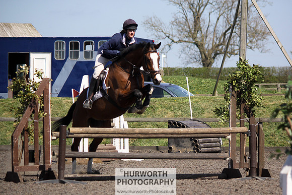 Hurworth Good Friday Show Cross 024