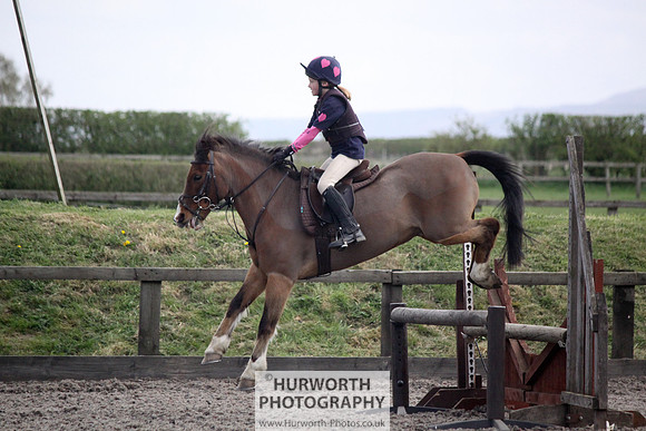 Hurworth Good Friday Show Cross 067