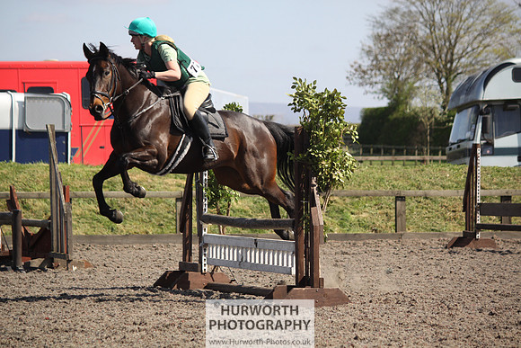 Hurworth Good Friday Show Cross 035