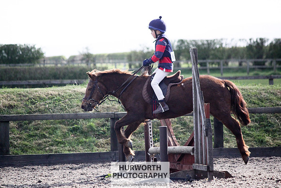 Hurworth Good Friday Show Cross 037