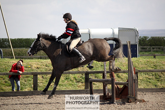 Hurworth Good Friday Show Cross 142