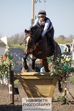 Hurworth Good Friday Show Cross 099