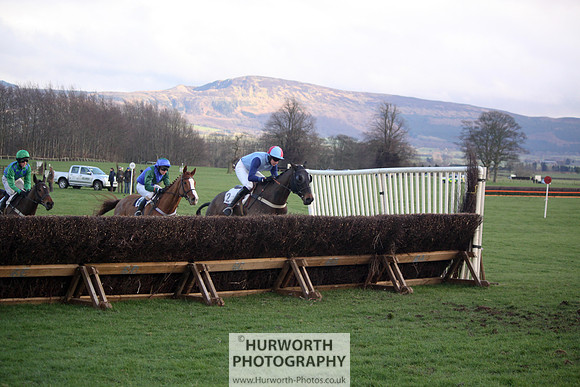 Hurworth Point to Point Maiden Div I 052
