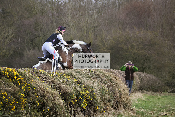 Hurworth Hunt Hedge Hop 069