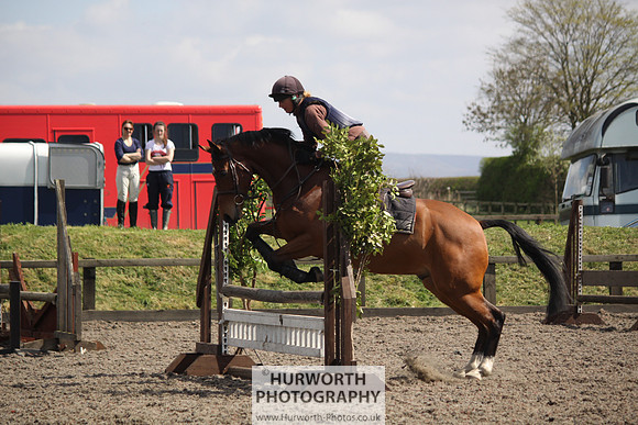 Hurworth Good Friday Show Cross 164