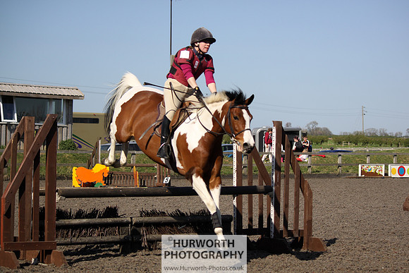 Hurworth Good Friday Show Cross 021