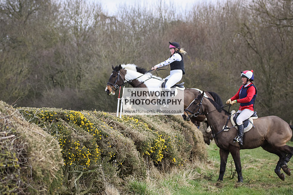 Hurworth Hunt Hedge Hop 093