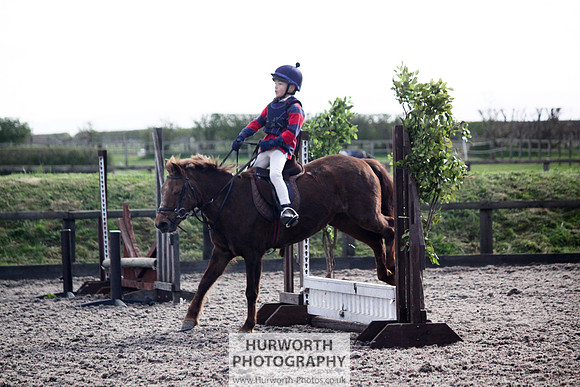 Hurworth Good Friday Show Cross 033