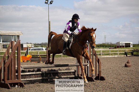 Hurworth Good Friday Show Cross 021