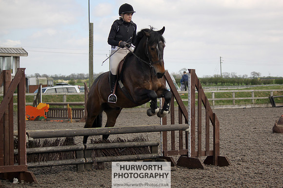 Hurworth Good Friday Show Cross 115