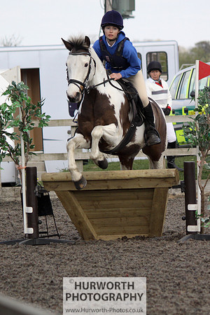 Hurworth Good Friday Show Cross 087