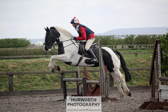 Hurworth Good Friday Show Cross 007