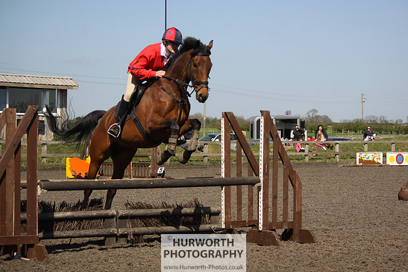 Hurworth Good Friday Show Cross 037